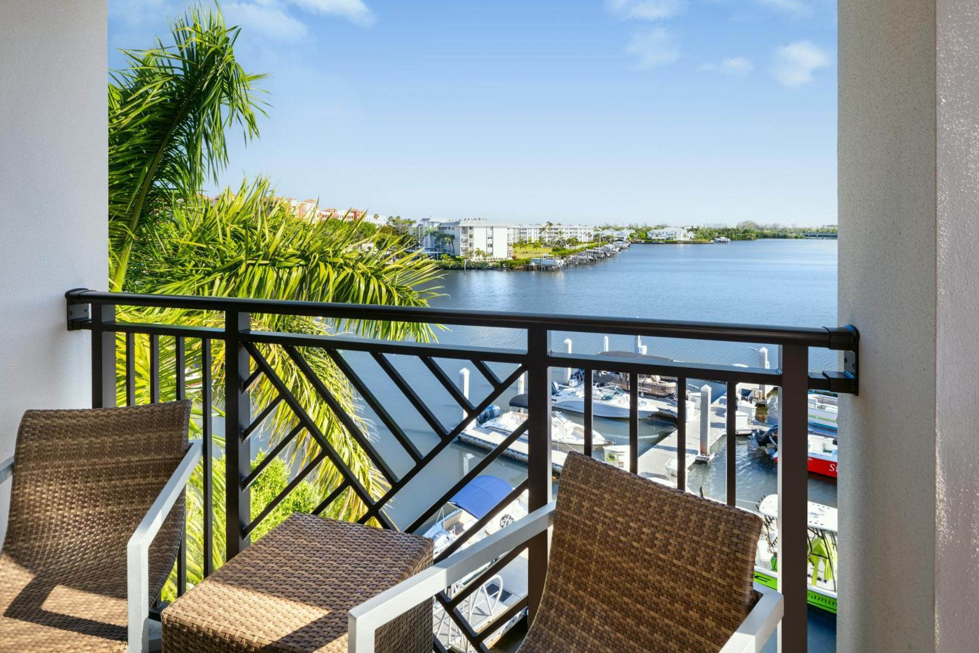 Готель Hyatt House Naples 5Th Avenue Екстер'єр фото